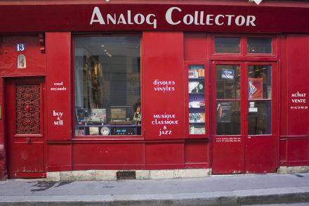 analog collector